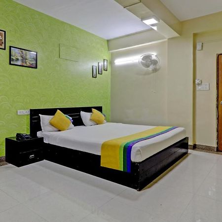 Itsy By Treebo - Palm Emirates Hotel Bangalore Bagian luar foto
