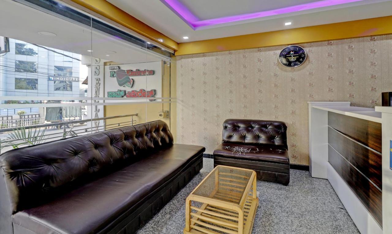 Itsy By Treebo - Palm Emirates Hotel Bangalore Bagian luar foto