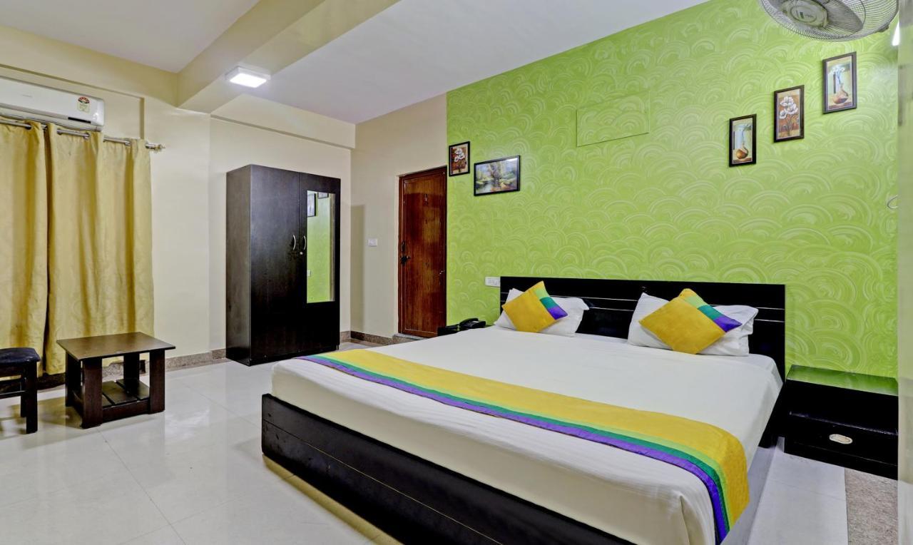 Itsy By Treebo - Palm Emirates Hotel Bangalore Bagian luar foto