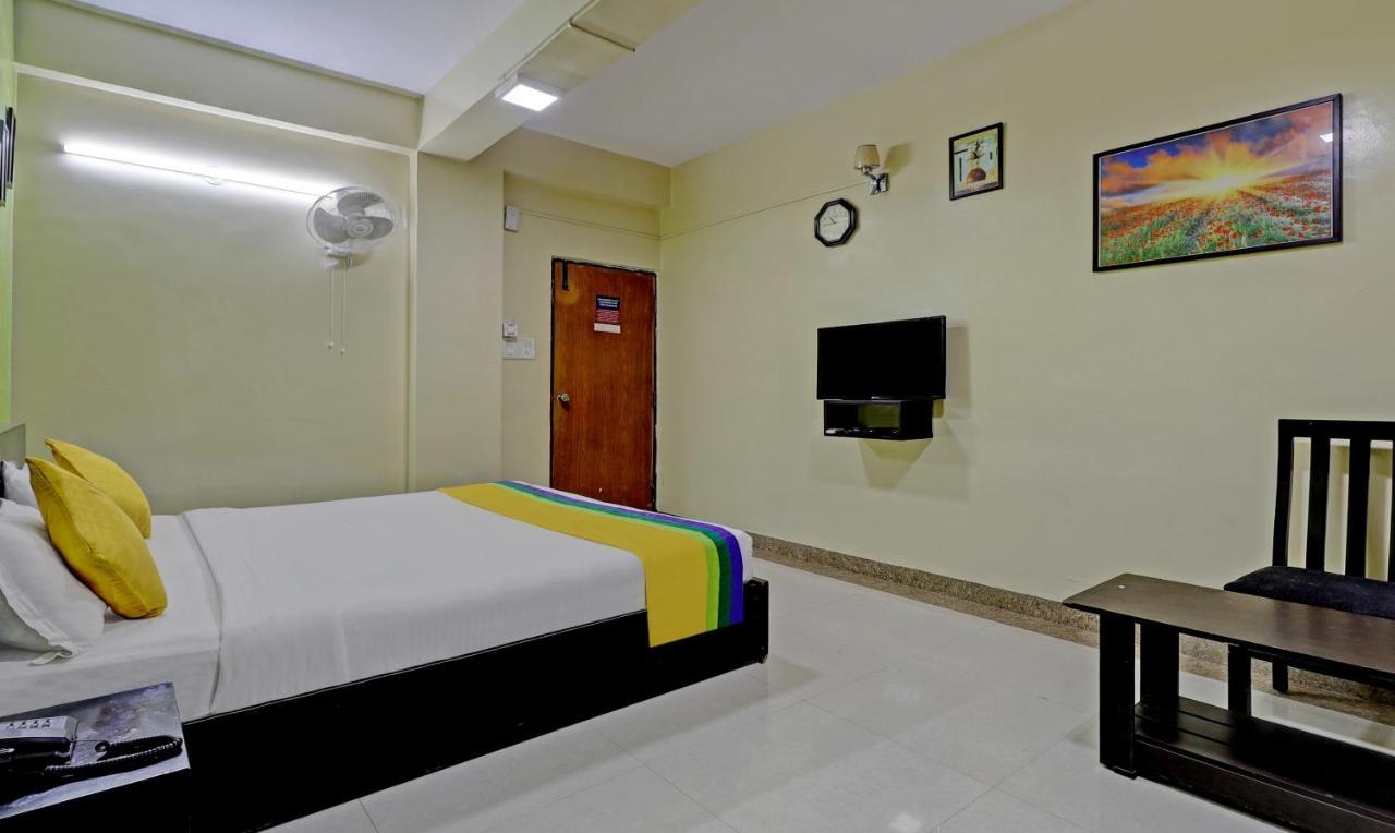 Itsy By Treebo - Palm Emirates Hotel Bangalore Bagian luar foto