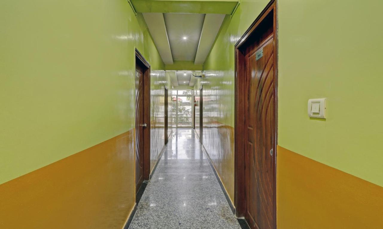 Itsy By Treebo - Palm Emirates Hotel Bangalore Bagian luar foto