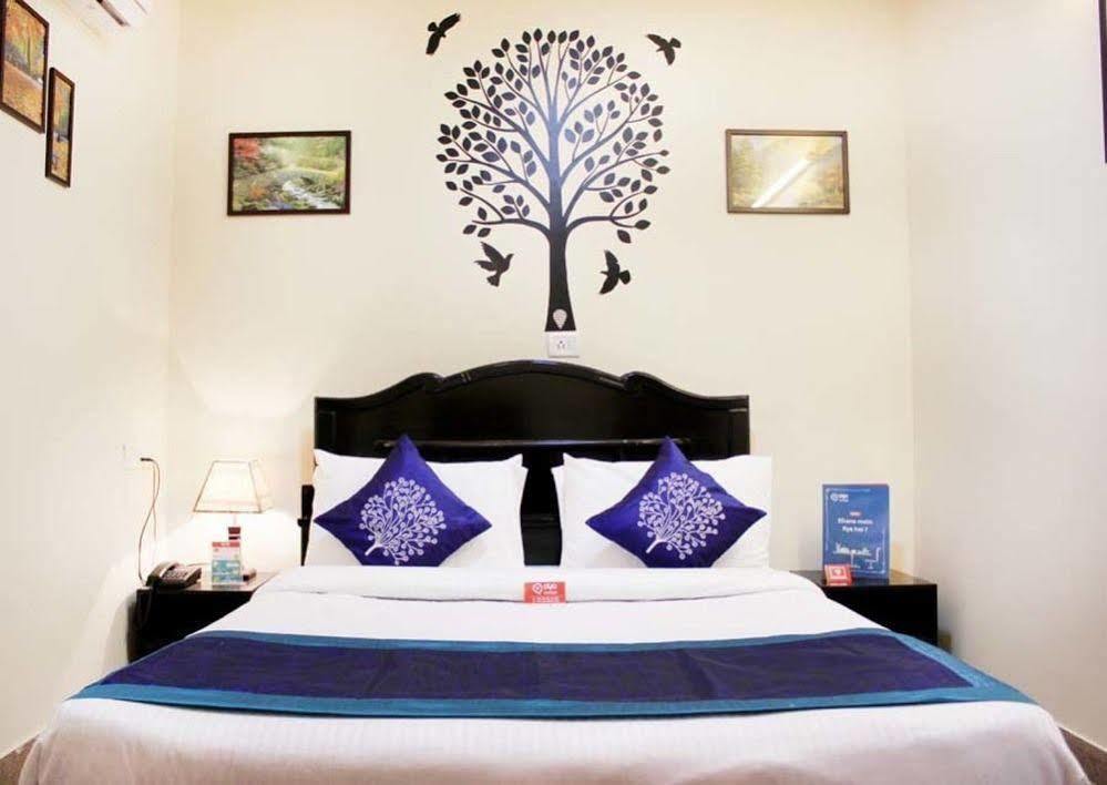 Itsy By Treebo - Palm Emirates Hotel Bangalore Bagian luar foto
