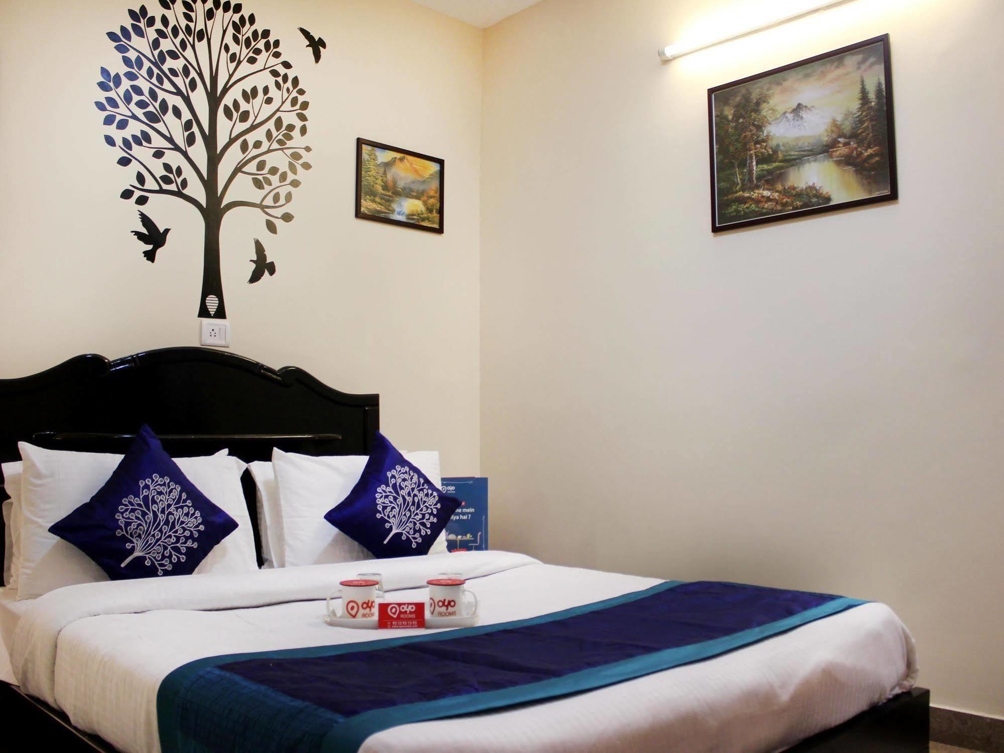 Itsy By Treebo - Palm Emirates Hotel Bangalore Bagian luar foto