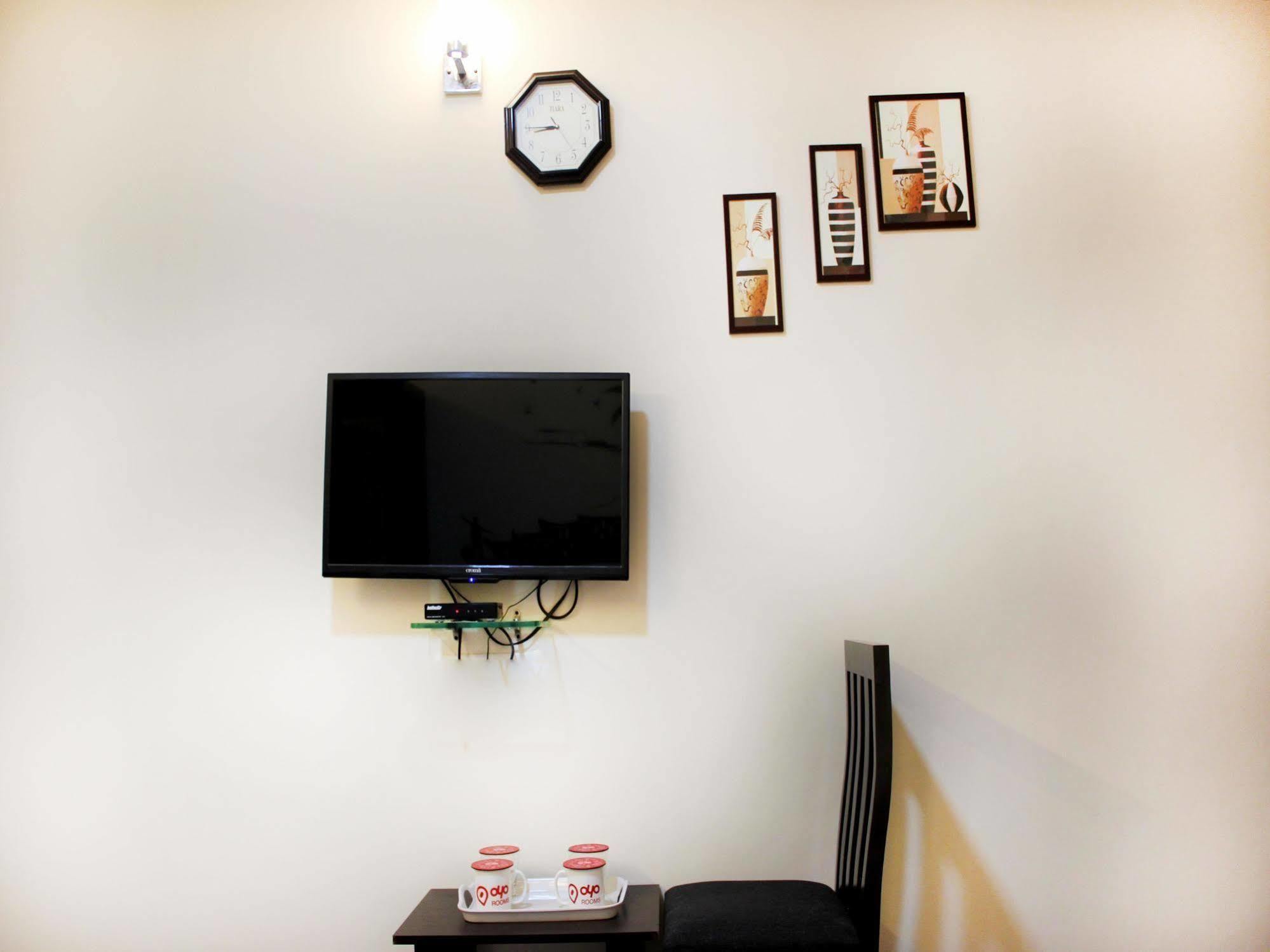 Itsy By Treebo - Palm Emirates Hotel Bangalore Bagian luar foto