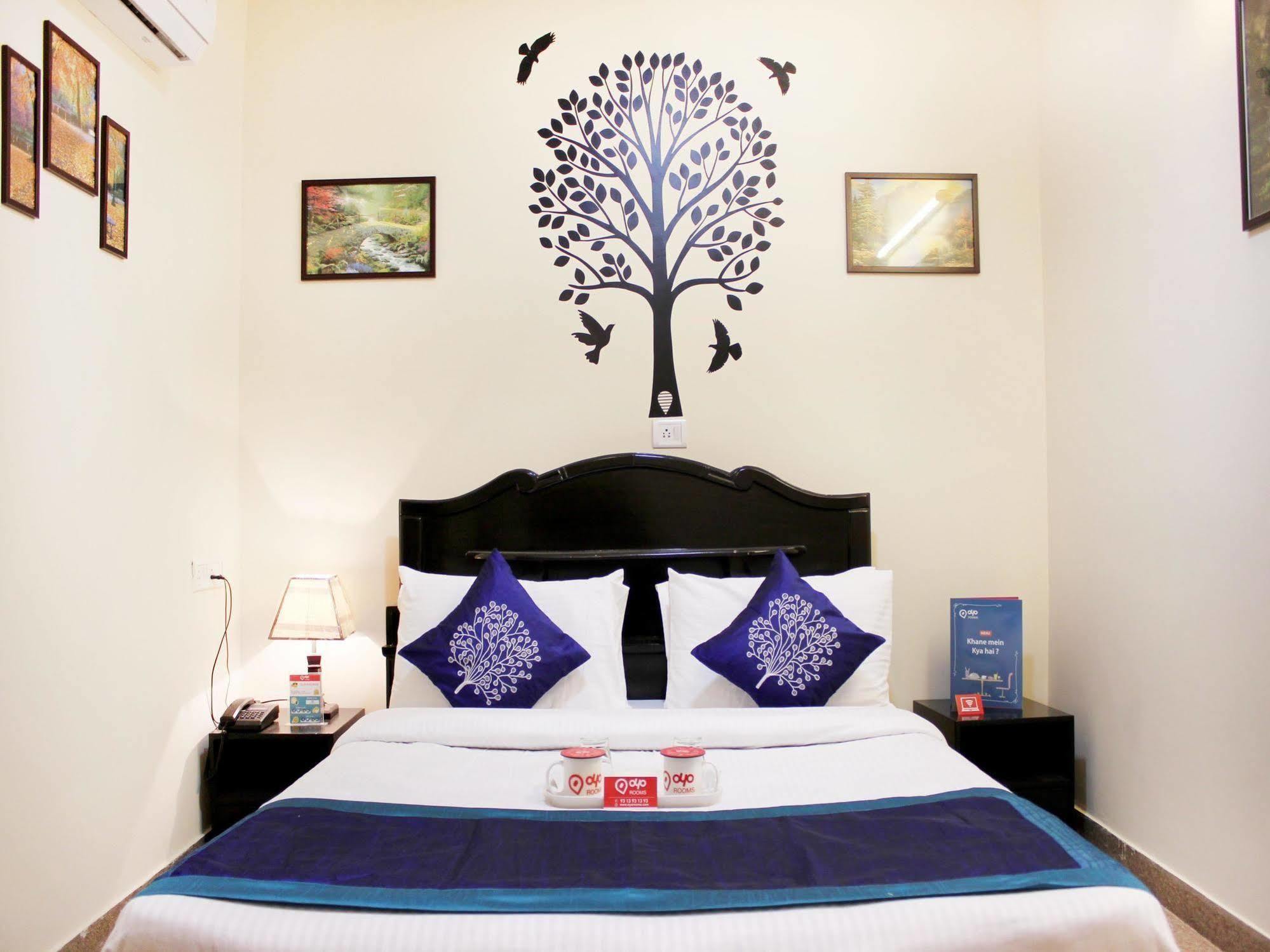 Itsy By Treebo - Palm Emirates Hotel Bangalore Bagian luar foto